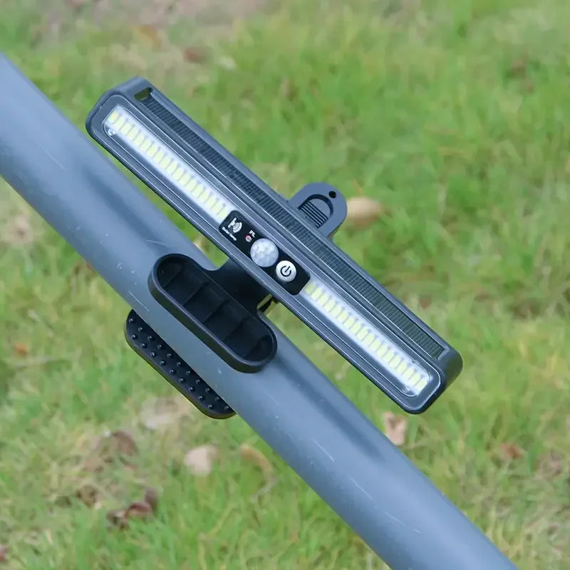 Luminária de Parede Solar LED para Área Externa – Recarregável com Sensor de Presença, Ideal para Jardim, Garagem, Terraço e Portão
